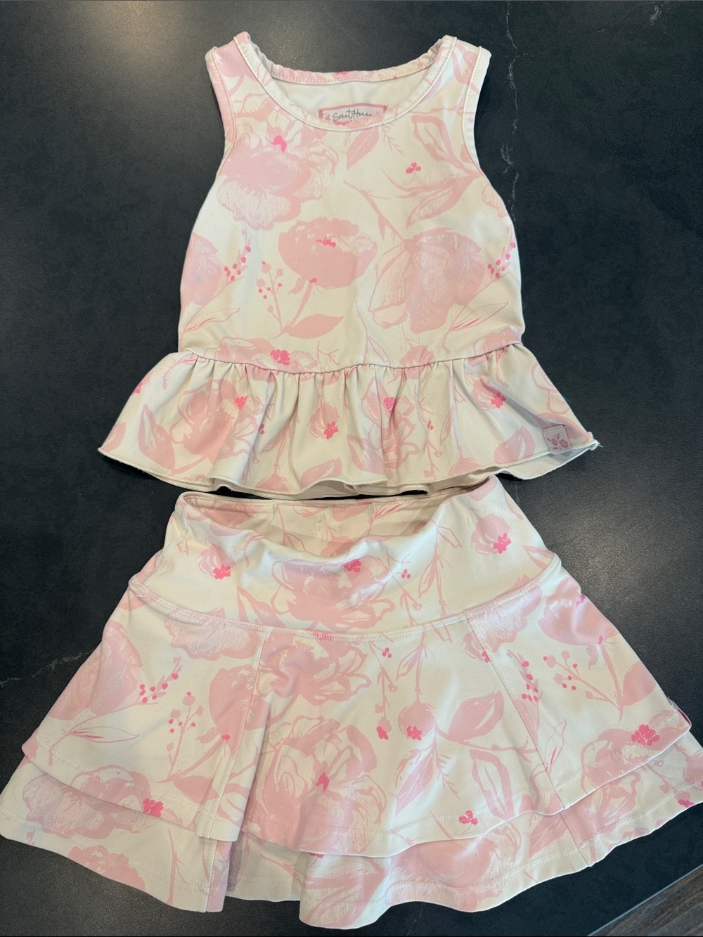 SweetHoney Girls 4T Pink Floral Peplum Top & Skort Set